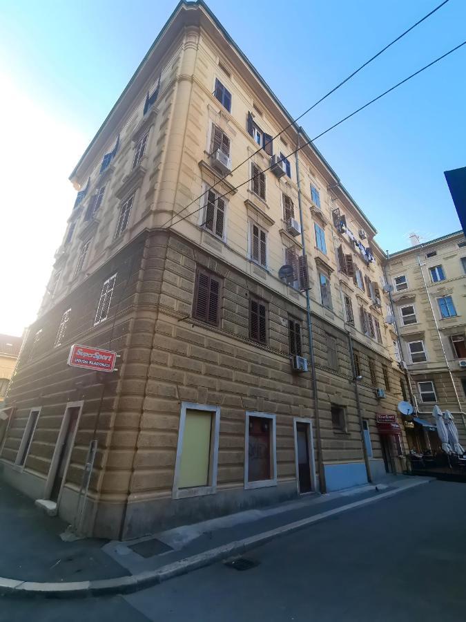 City Studio Market 5 - Rijeka Rent Exterior photo